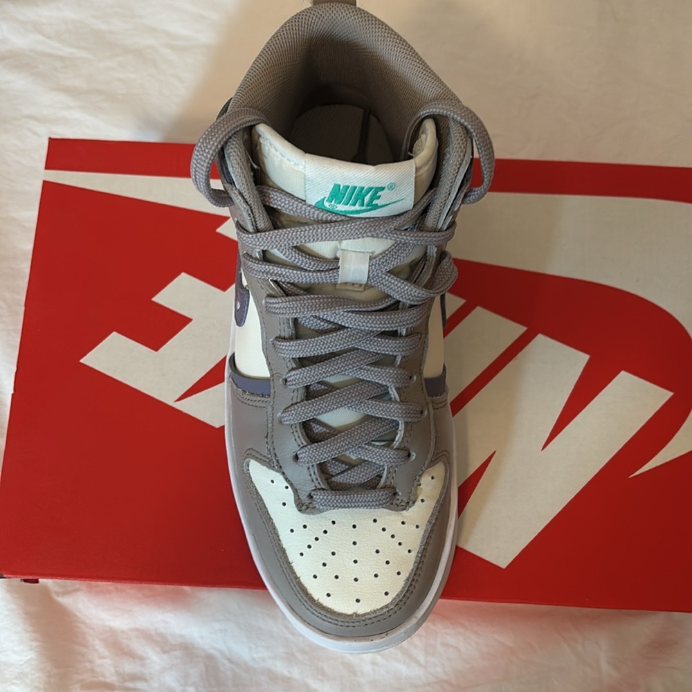 Nike Dunk High Up Iron Purple – Lightly Worn– Size 5 Women’s - Picture 7 of 14